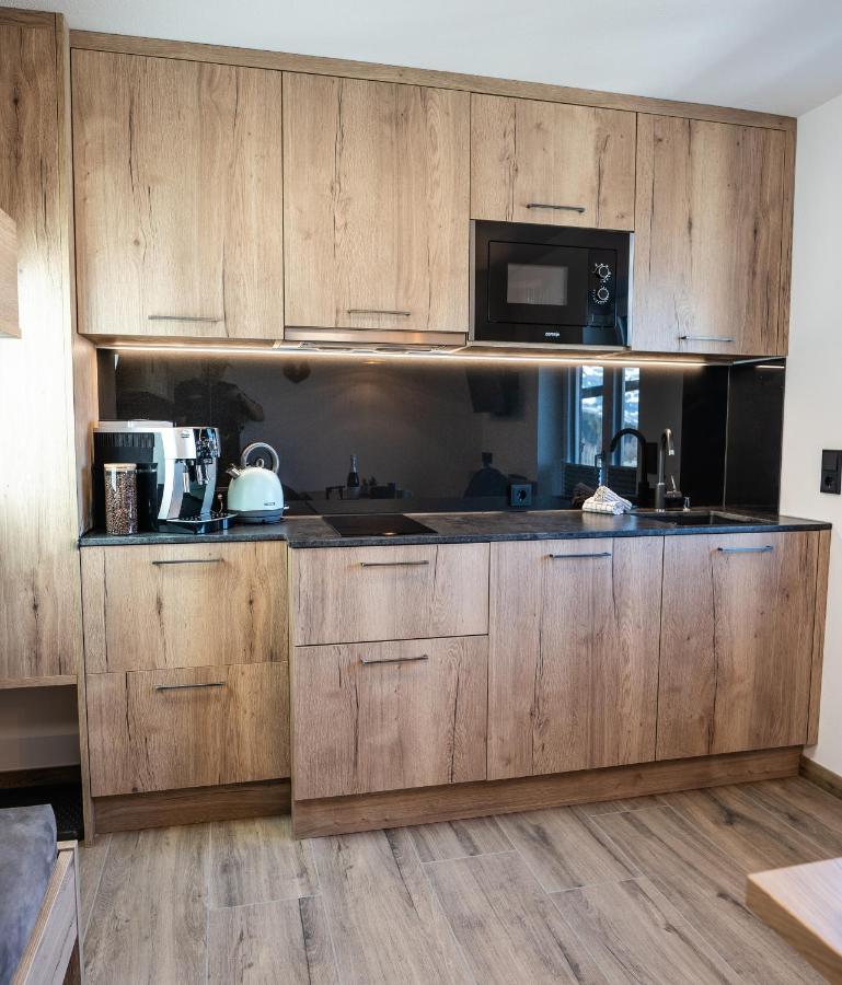 Bernstein Appartements คาพรูน ภายนอก รูปภาพ