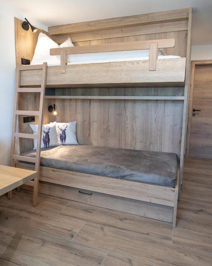 Bernstein Appartements คาพรูน ภายนอก รูปภาพ