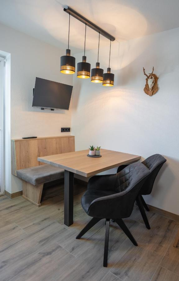 Bernstein Appartements คาพรูน ภายนอก รูปภาพ